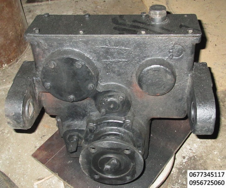 Ком ЗИЛ кран 5 тонн,Ком  спецтехника, коробка отбора мощности, редуктор отбора мощности, редуктор раздаточный, редуктор привода, краны на метан, вентили на метан, гидронасос сталева воля, коробка відбору сили, раздатка ко, 